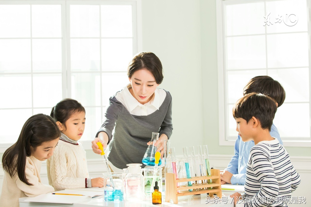 13岁多动症的药物治疗要坚持多久,儿童多动症的诊断与治疗父母必读