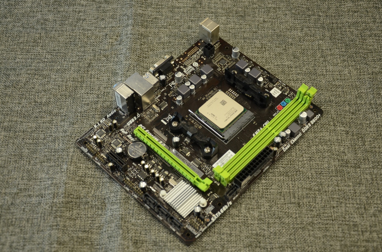 千元级真四核平台!磐正AA68装机秀!