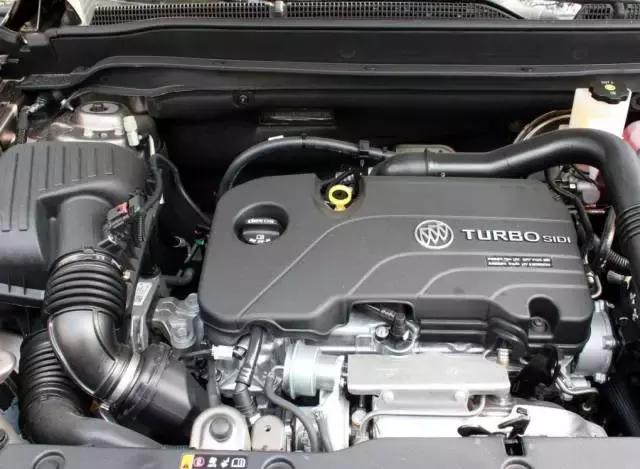 17年迈腾和17年昂科威怎么选,昂首信眉