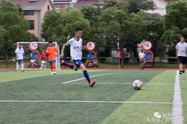 安徽怀宁：奔跑吧，足球少年