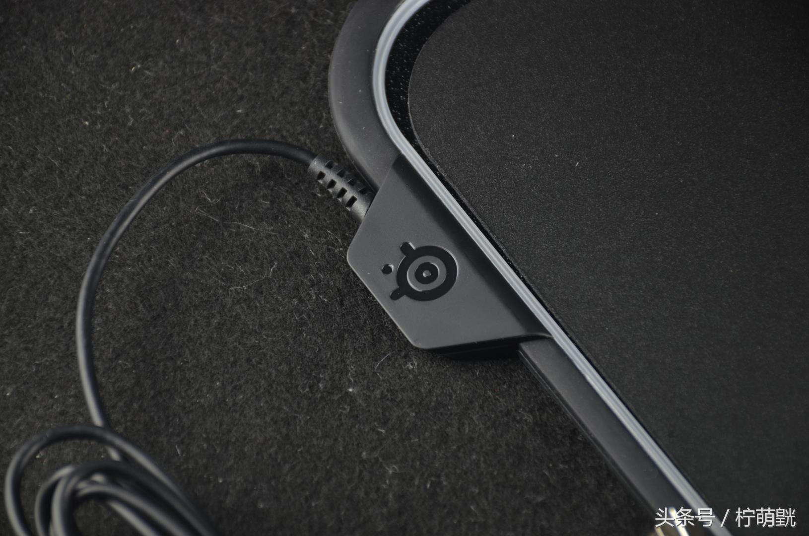 赛睿qck鼠标垫粗面,赛睿qckheavy鼠标垫是粗面吗