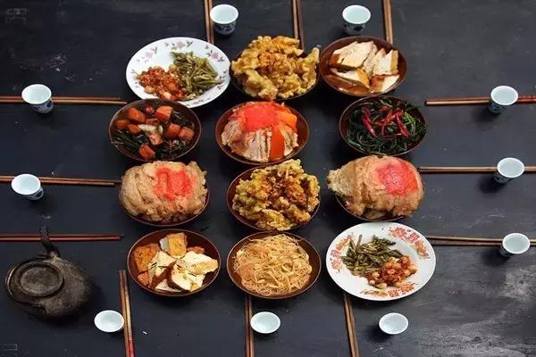 炫炫炫，我们富有的通江，岂能用钱财来衡量