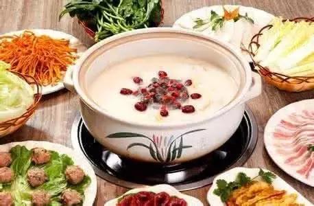 夏天吃火锅辣而不燥的秘诀,夏天吃火锅怎么不伤身体