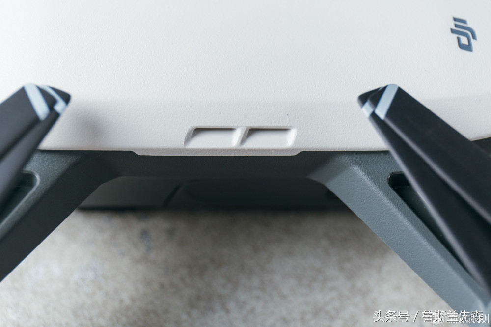 大疆精灵航拍机,大疆晓对比大疆精灵3