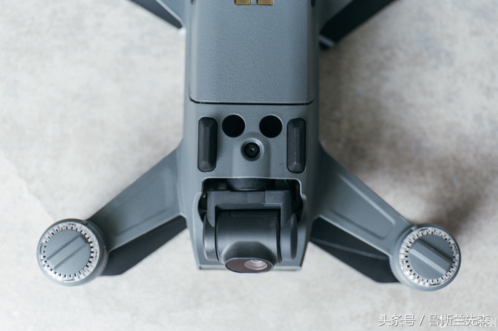 大疆精灵航拍机,大疆晓对比大疆精灵3