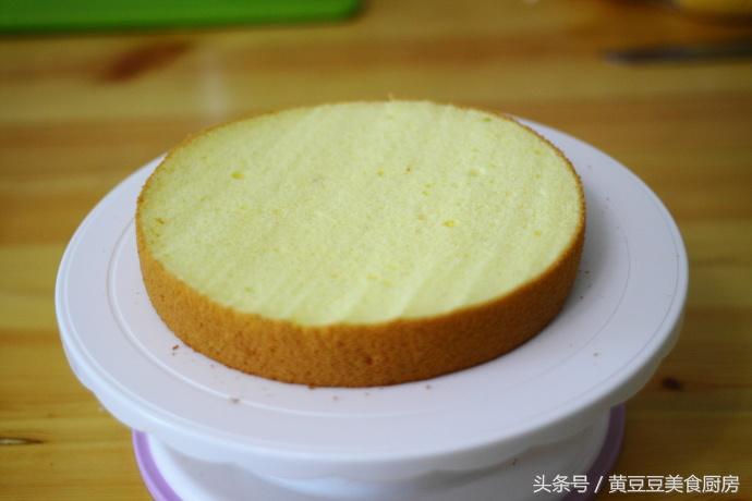 怎么做简单又好看的生日蛋糕,在家做一个简单的生日蛋糕