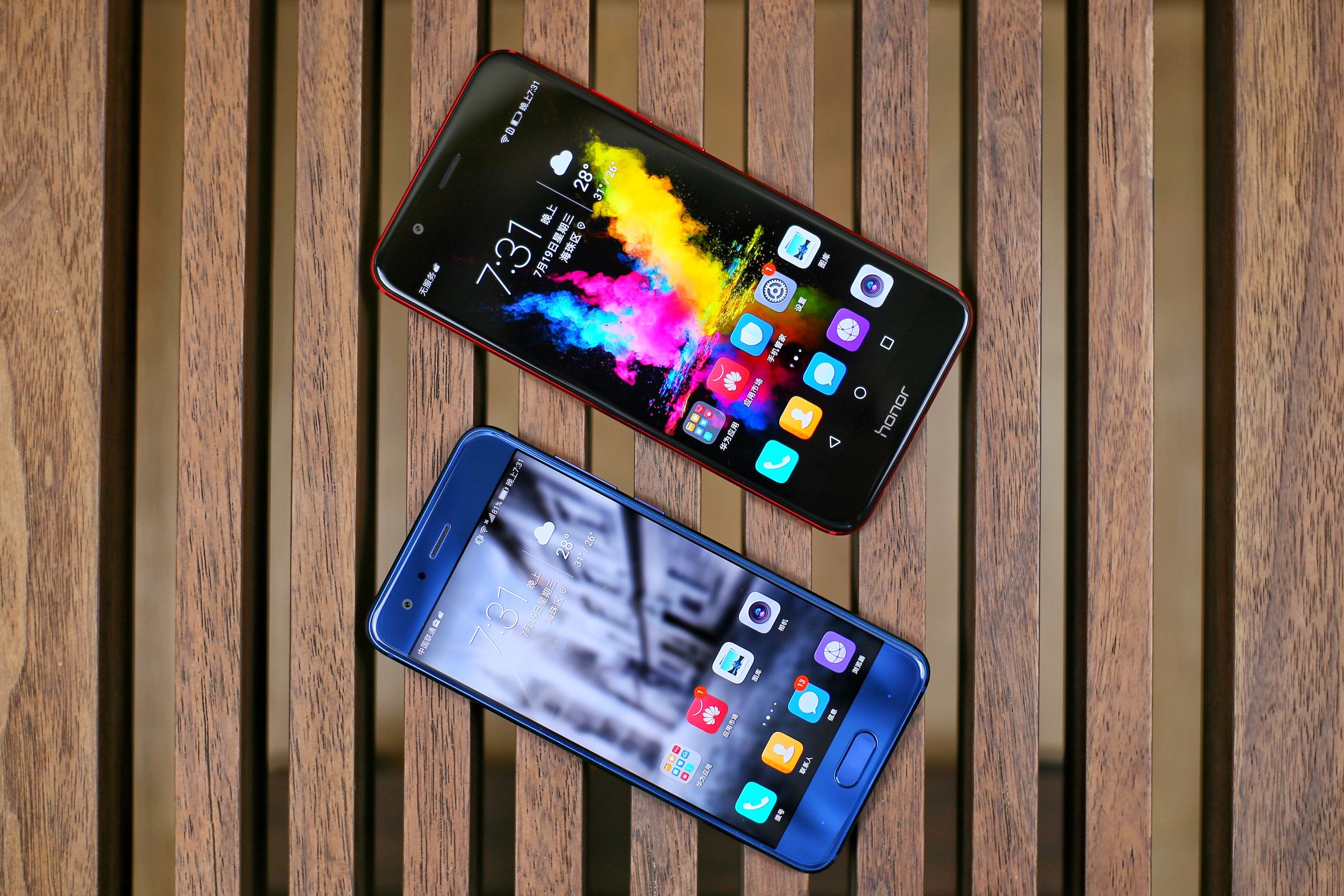 荣耀v9对比荣耀9哪个更好,荣耀9和v9有什么区别