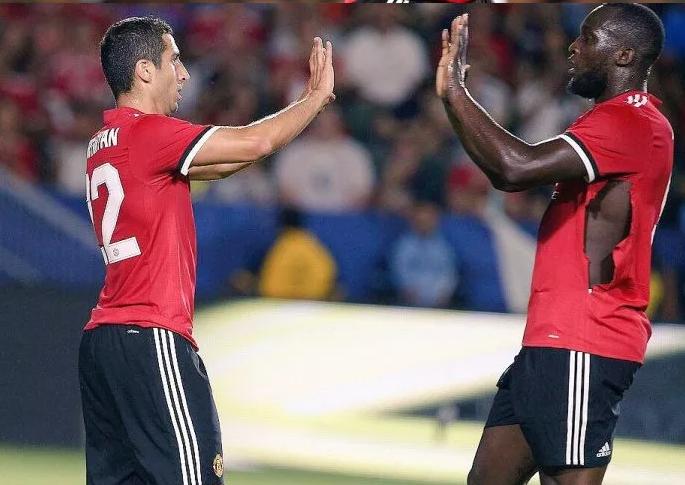 曼联喜迎开门红,红魔曼联贺炜