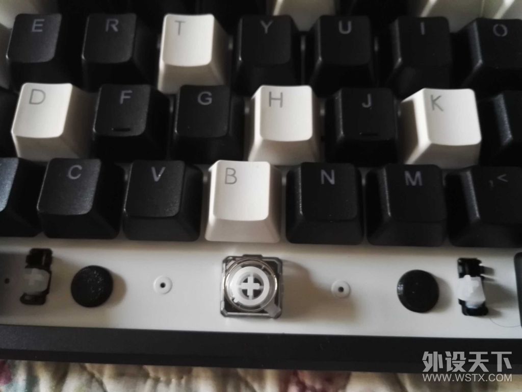 最好的静电容键盘款式,静电容键盘和红轴键盘