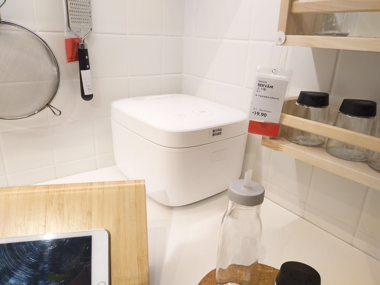 随手拍，米家电饭煲悄然入驻宜家