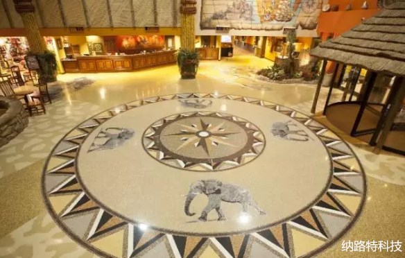 水磨石地面坏了怎样粘贴瓷砖,水磨石地面跟水泥地面一样吗