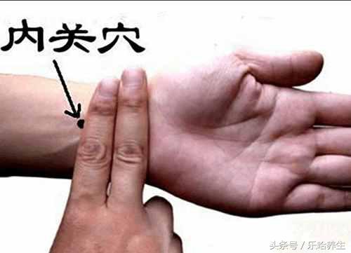 中暑哪个穴位可以缓解,刮痧法治疗中暑轻症穴位有哪些