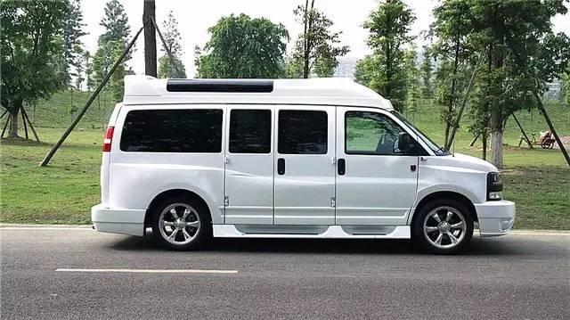 戴墨镜金链子特效bgm,戴墨镜叼雪茄大金链子bgm