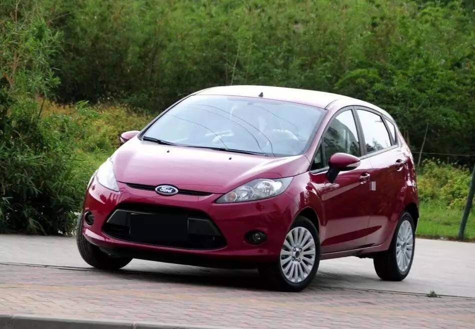 搬砖小伙想买二手车娶媳妇,门卫大叔给他推荐了这6款合资车