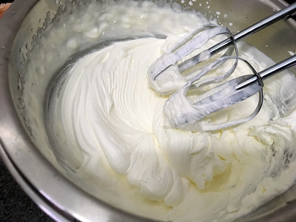 裸蛋糕奶油,奶油裸蛋糕