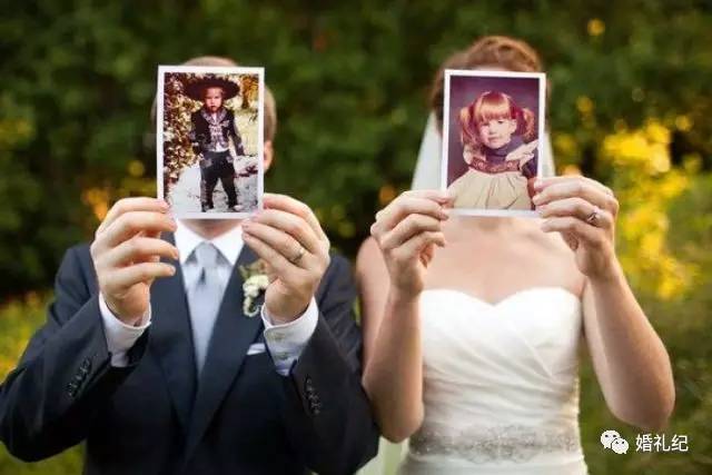 摄影师亲手教新人摆婚纱照造型,6种必拍的婚纱照风格