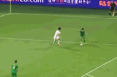 球探报告肯尼迪钱德勒,巴顿个人能力爆发远射破门