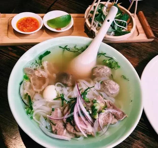 南锣最美胡同,北京南锣鼓巷胡同哪些好吃又便宜