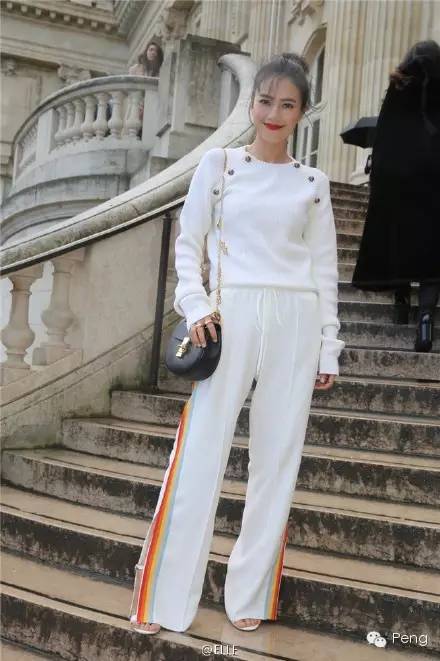 高圆圆被杂志小编黑了!看了照片我的嫉妒心好多了。。