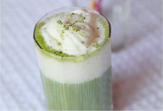 青汁难喝可以兑奶吗,青汁是要一饮而尽还是慢慢喝