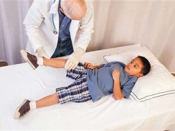 孩子腿疼不能弯曲怎么回事,孩子腿疼不一定是长个子