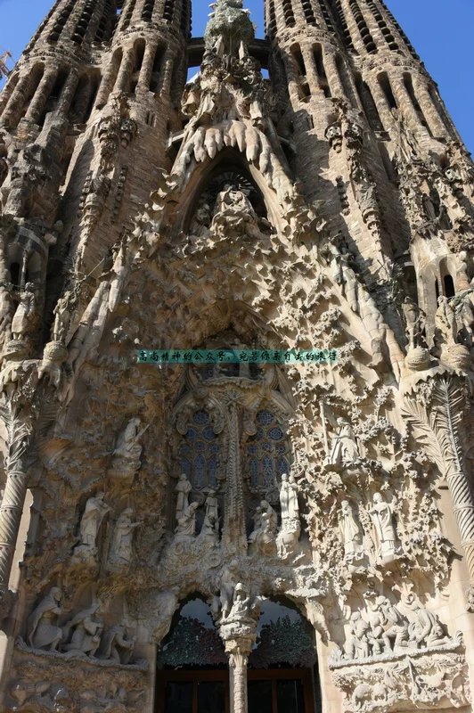 高迪巴塞罗那,高迪巴塞罗那建筑作品