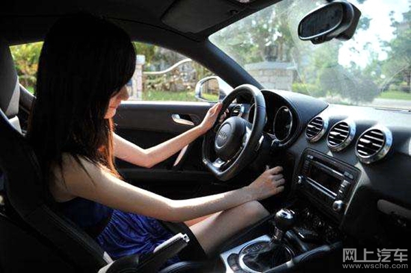 货车24伏电瓶没电了怎么搭线,电瓶没电后搭线后需要跑多长时间