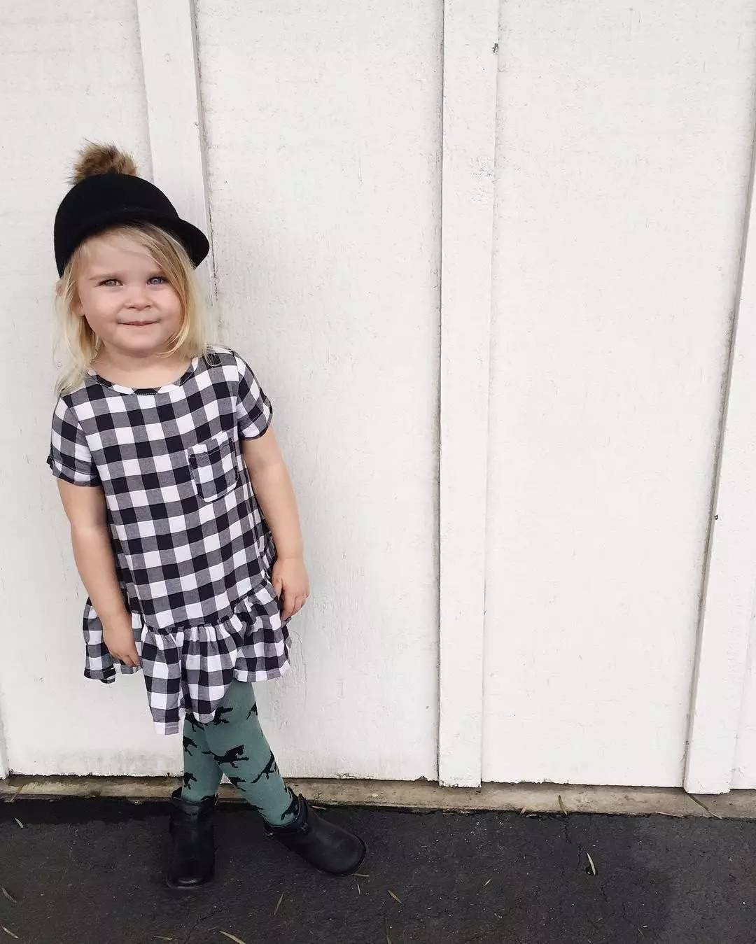 ins楂樿灏忓绌挎惌,ins娼祦鍎跨绌挎惌