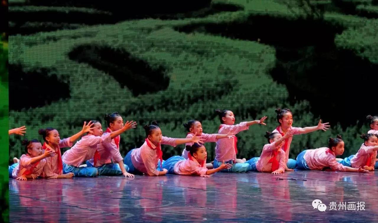 贵州贵阳学校文艺节演出,贵州乡村学校少年宫文艺汇演