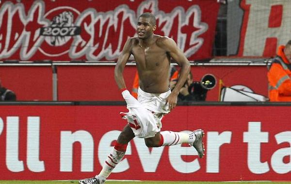 斗法!足协二转没收到调解费紧盯相关转会