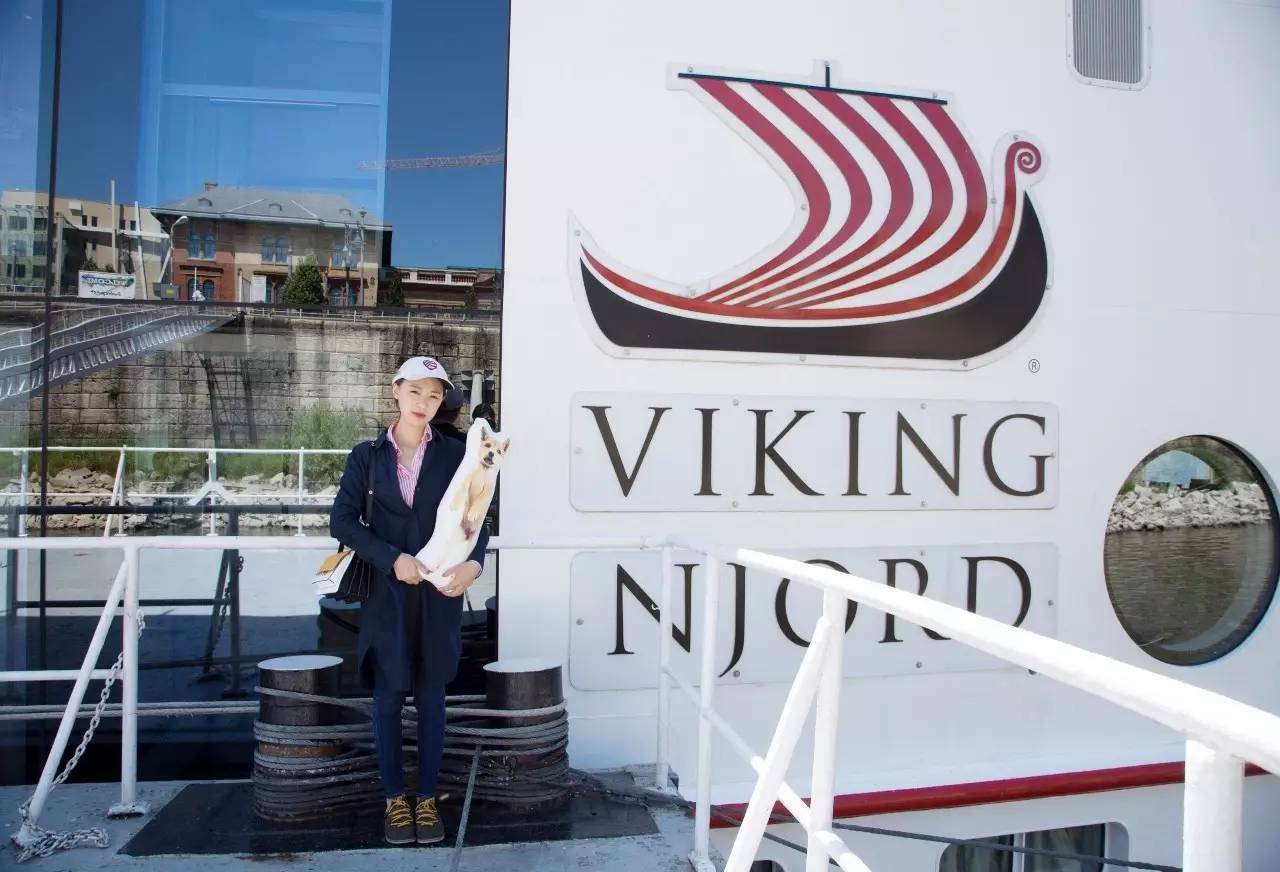 生活在妙不可言的等待中,我生活在妙不可言的等待中