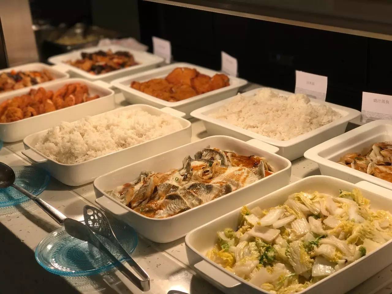 生活在妙不可言的等待中,我生活在妙不可言的等待中