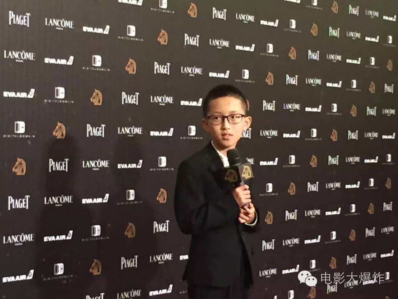 双影后来得太快就像龙卷风，冰冰爽约采访又拒了庆功宴……