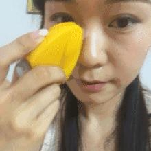 什么方法可以让皮肤嫩嫩滑滑,如何让皮肤光滑得像剥了壳的鸡蛋