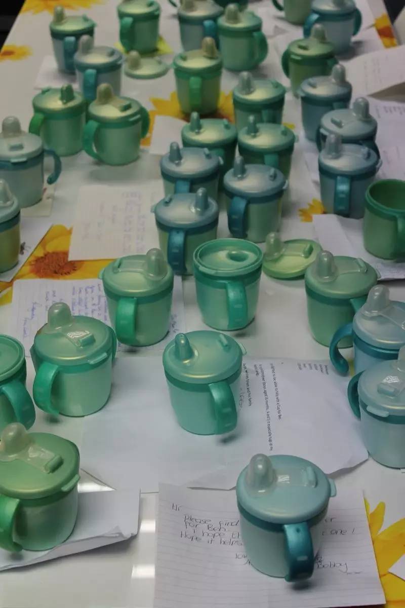 一只中国制造的小水杯，接力救援这个来自星星的孩子