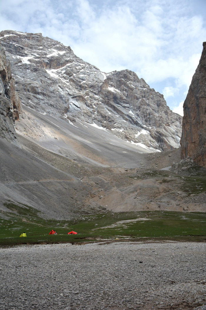 行者无疆-6月乌孙，漂洋过海为圣湖，翻山越岭因初心