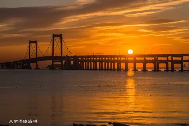 大连黑石礁异域风情街简介,旅大印象黑石礁店菜单