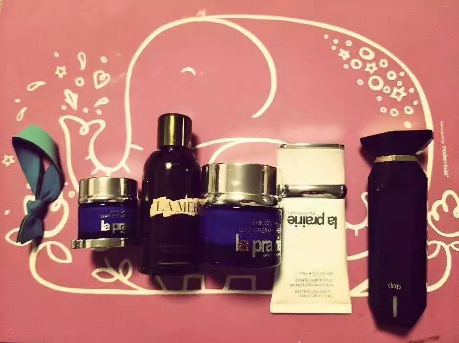 什么方法可以让皮肤嫩嫩滑滑,如何让皮肤光滑得像剥了壳的鸡蛋