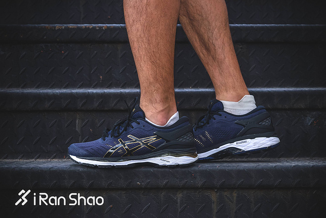 asics亚瑟士gel-cumulus24评测,asics稳定支撑顶级跑鞋