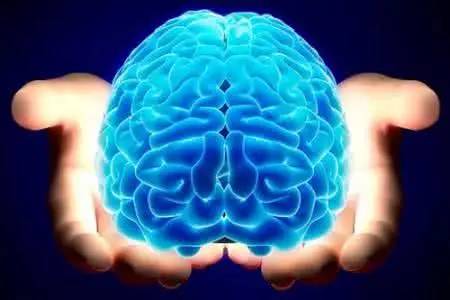 肿瘤患者突然呕吐是什么原因,脑肿瘤晚期出现喷射性呕吐