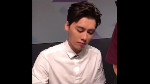 最近李易峰上海活动,李易峰2020见面会