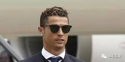 厉害死了大巴黎！这波生意做的溜