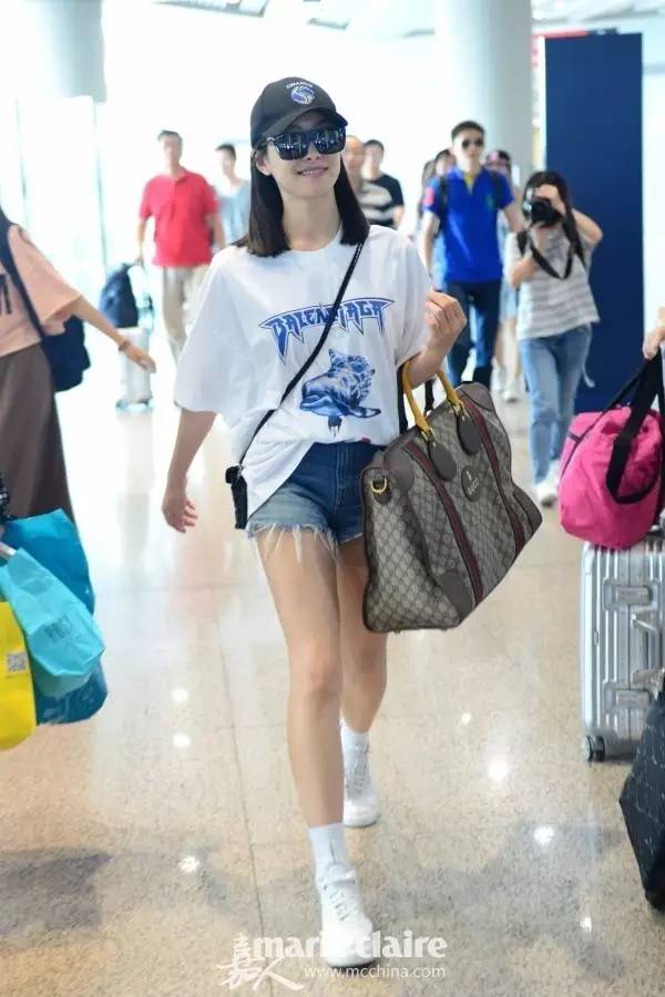 大幂幂的几款高级感穿搭分享,大幂幂的漂亮穿搭