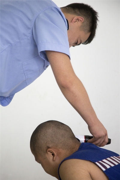 31张大图揭秘神木看守所民警的日常，不能带手机，15分钟巡视1圈