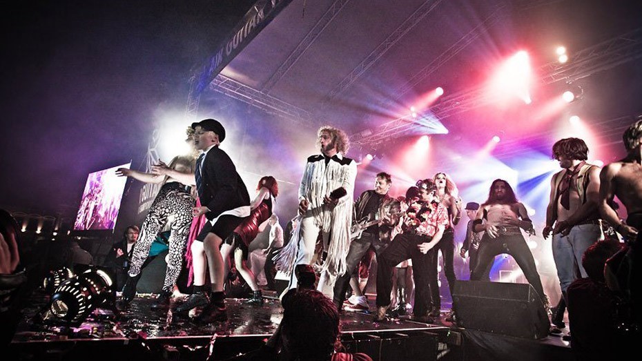 盘点外国人的奇葩比赛,盘点世界奇葩比赛