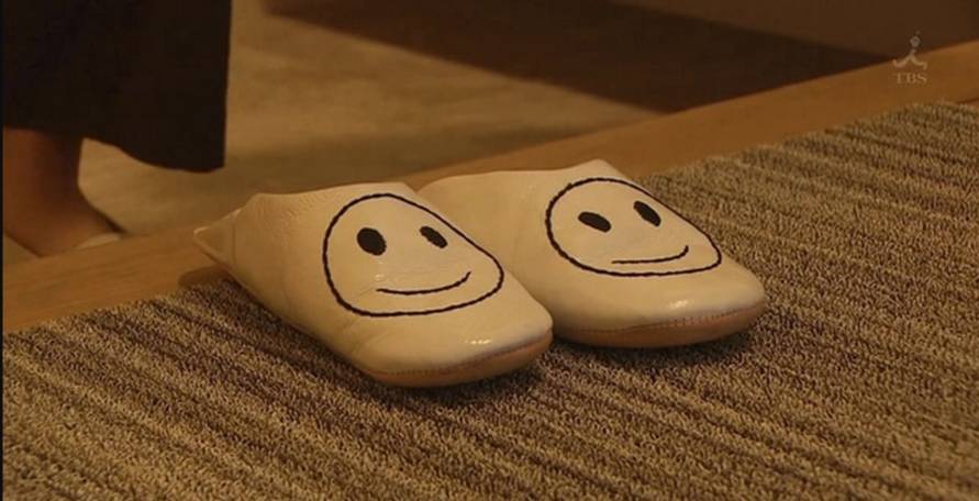 百搭拖鞋选哪一款便宜又好穿,好看又好穿还百搭还不发臭的拖鞋