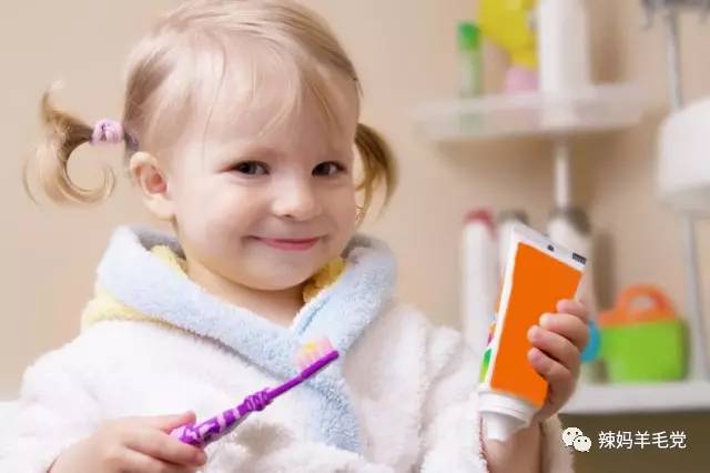 宝宝口腔护理正确方法,宝宝口腔护理