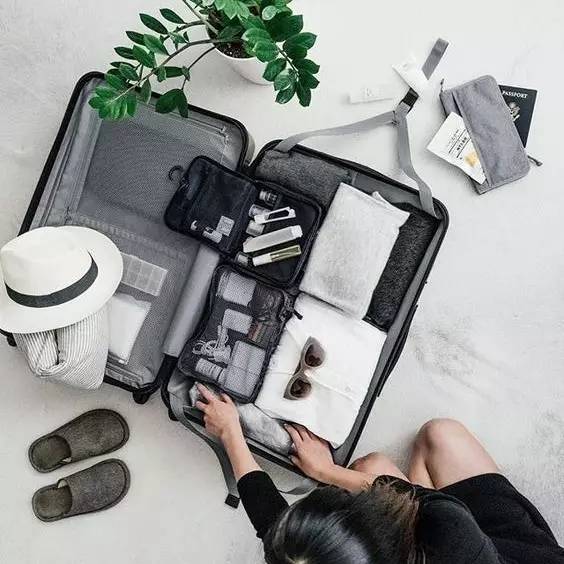 旅行收拾行李箱技巧,旅游旅行箱怎么整理