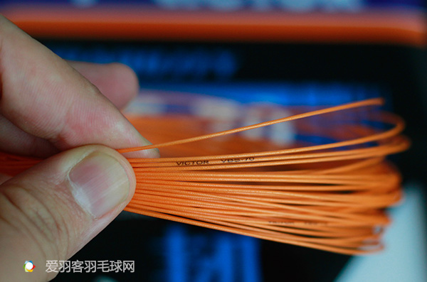 竟敢叫板“耐打之王”BG65，这款拍线到底有几把刷子？