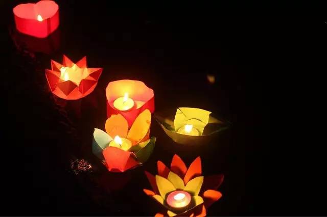 男朋友送你口红100支,男朋友一支口红都不愿意送你